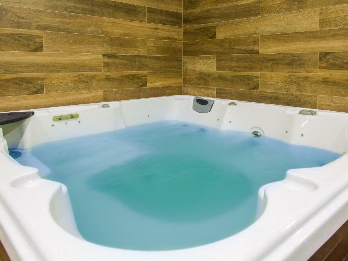 Lucky40 - Apartament Z Widokiem Na Morze, Spa Gratis, Dwie Sosny Ustronie Morskie Exteriér fotografie